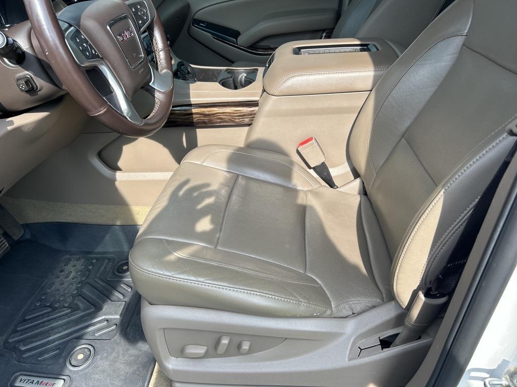 used 2017 GMC Yukon car, priced at $22,899