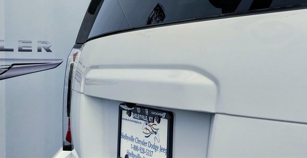 used 2017 GMC Yukon car, priced at $20,897