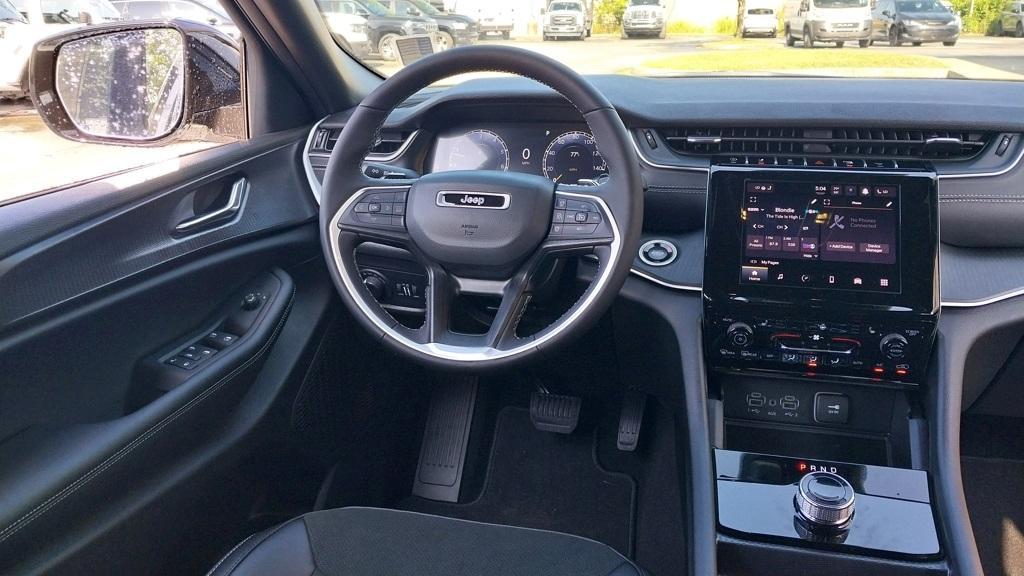 new 2025 Jeep Grand Cherokee L car, priced at $39,635