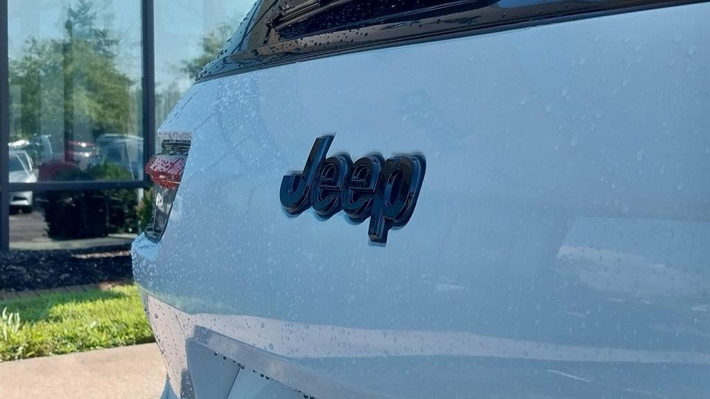 new 2025 Jeep Grand Cherokee L car, priced at $39,635