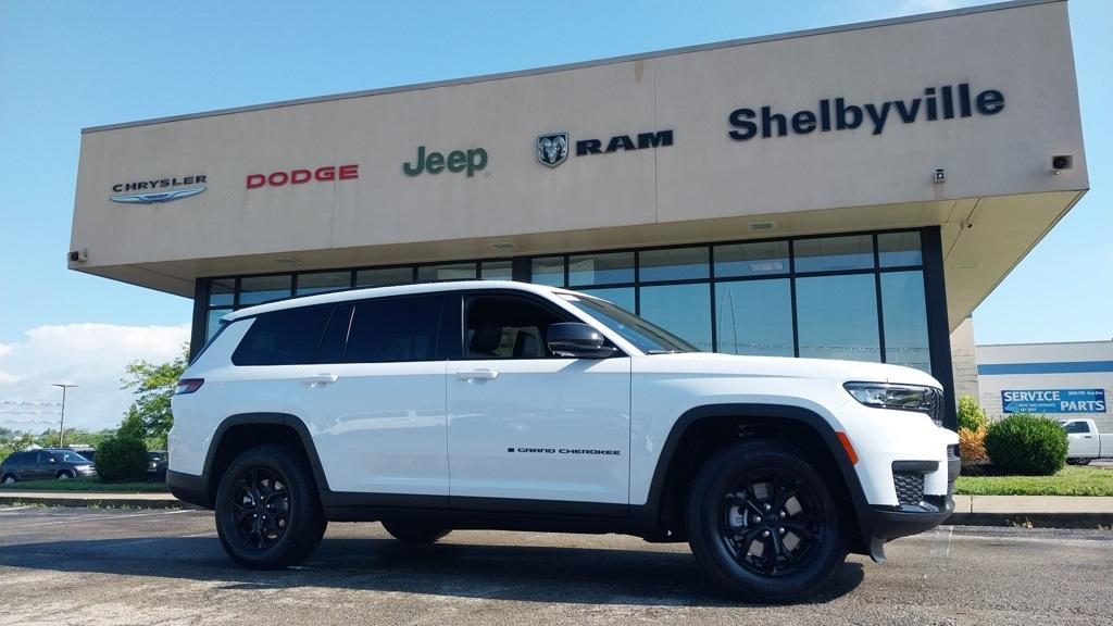 new 2025 Jeep Grand Cherokee L car, priced at $39,635