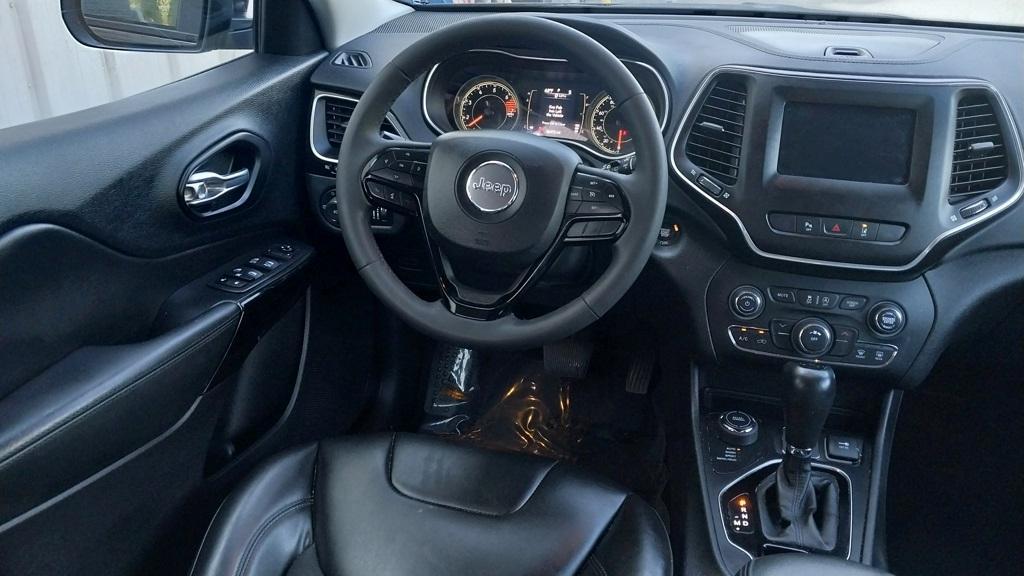 used 2021 Jeep Cherokee car, priced at $20,594