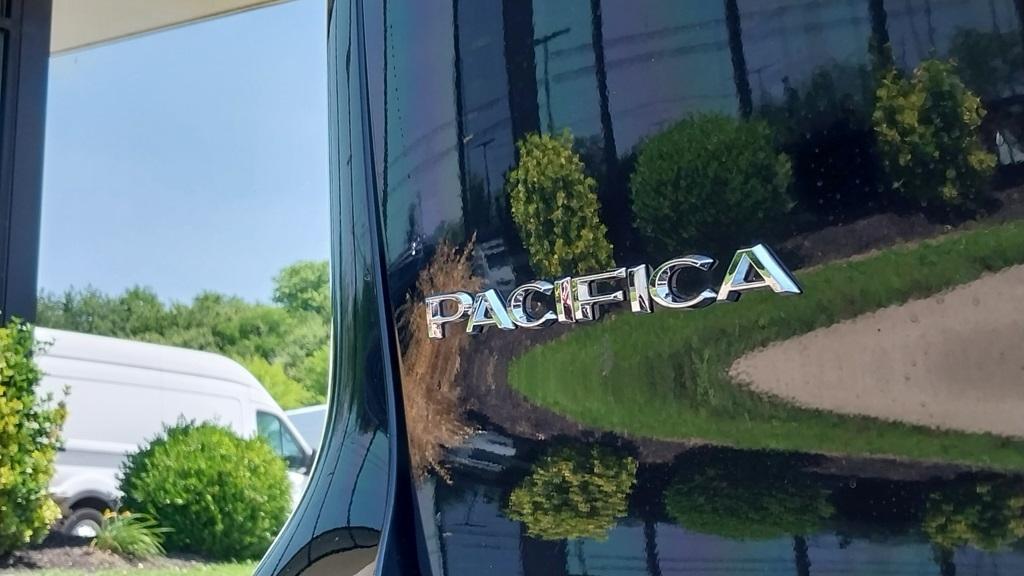 new 2025 Chrysler Pacifica car, priced at $38,745