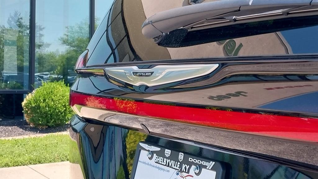 new 2025 Chrysler Pacifica car, priced at $38,745