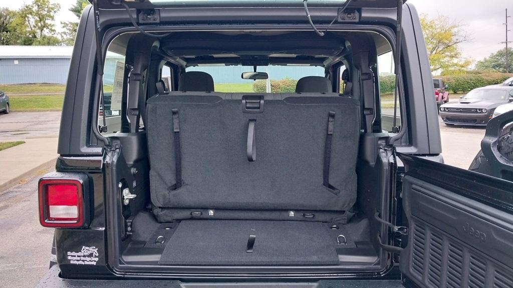 new 2025 Jeep Wrangler car, priced at $31,150