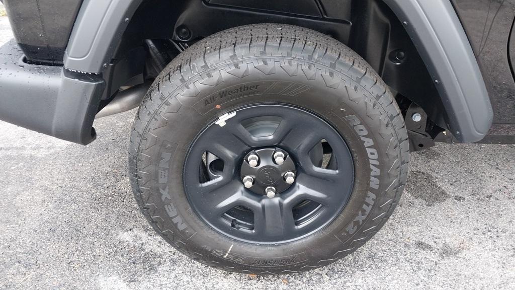 new 2025 Jeep Wrangler car, priced at $31,150