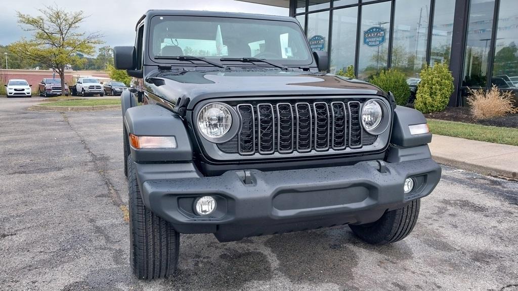 new 2025 Jeep Wrangler car, priced at $31,150