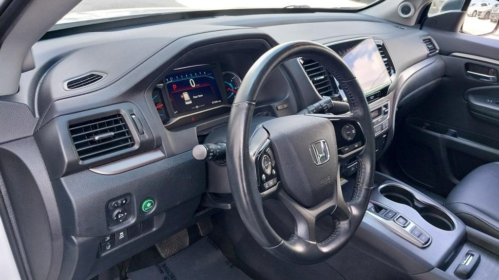 used 2022 Honda Pilot car, priced at $29,795