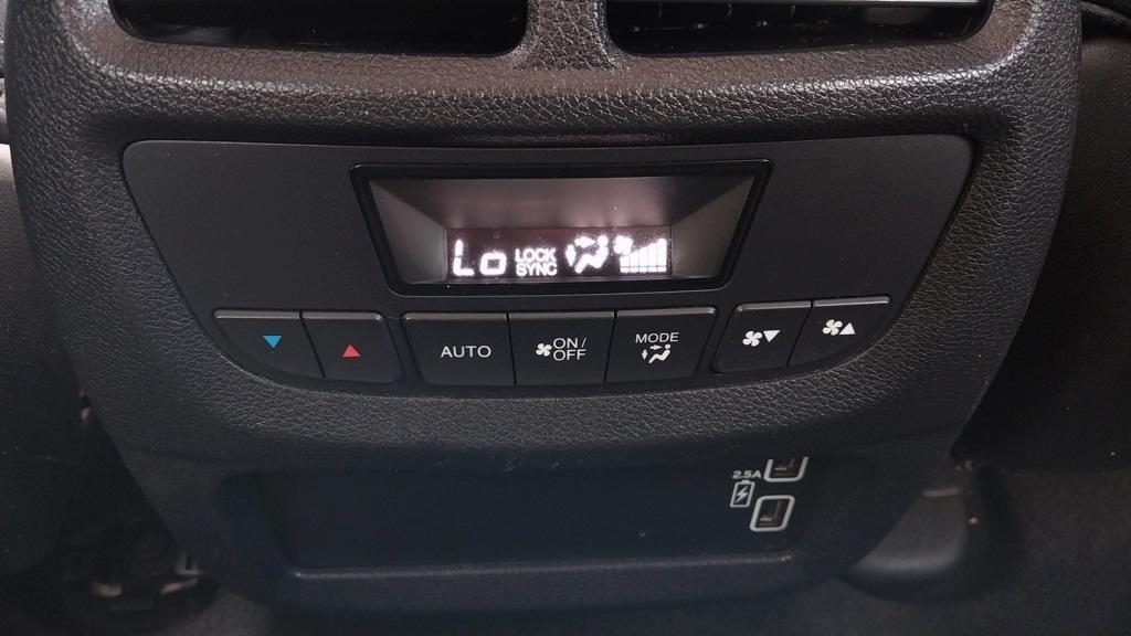 used 2022 Honda Pilot car, priced at $29,795