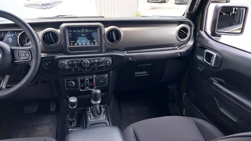 used 2023 Jeep Gladiator car, priced at $32,385