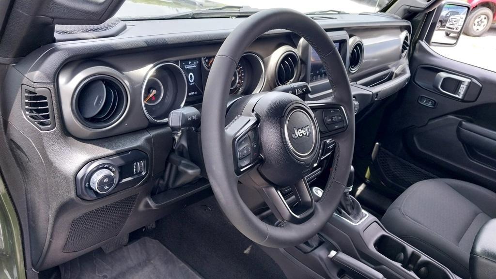 used 2023 Jeep Gladiator car, priced at $32,385