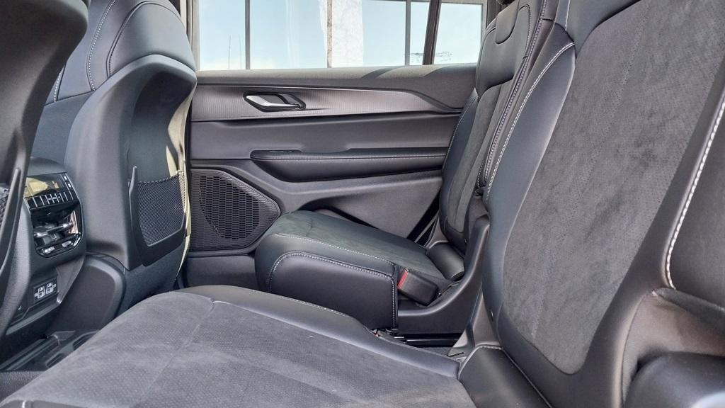 new 2025 Jeep Grand Cherokee L car, priced at $40,730