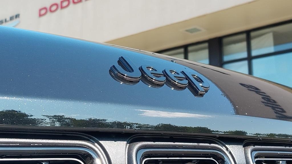 new 2025 Jeep Grand Cherokee L car, priced at $40,730