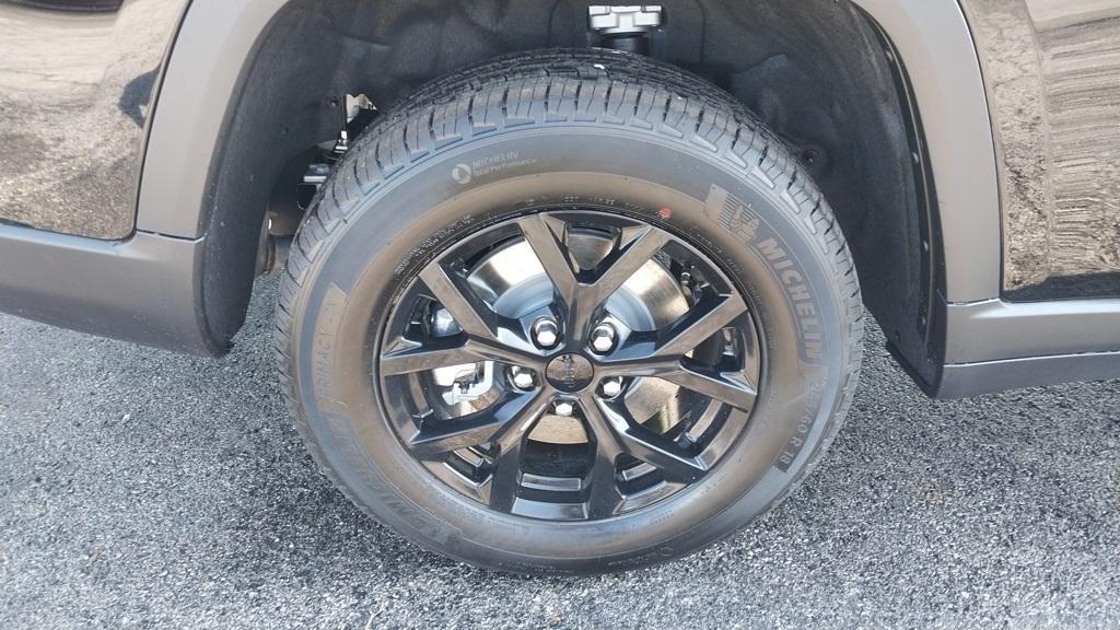 new 2025 Jeep Grand Cherokee L car, priced at $40,730