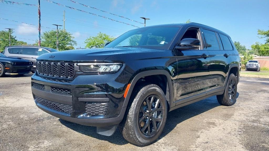new 2025 Jeep Grand Cherokee L car, priced at $40,730