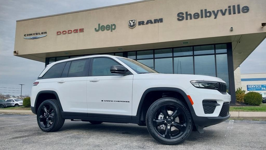 new 2025 Jeep Grand Cherokee car, priced at $42,330