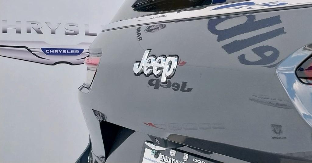 used 2022 Jeep Grand Cherokee L car, priced at $31,995