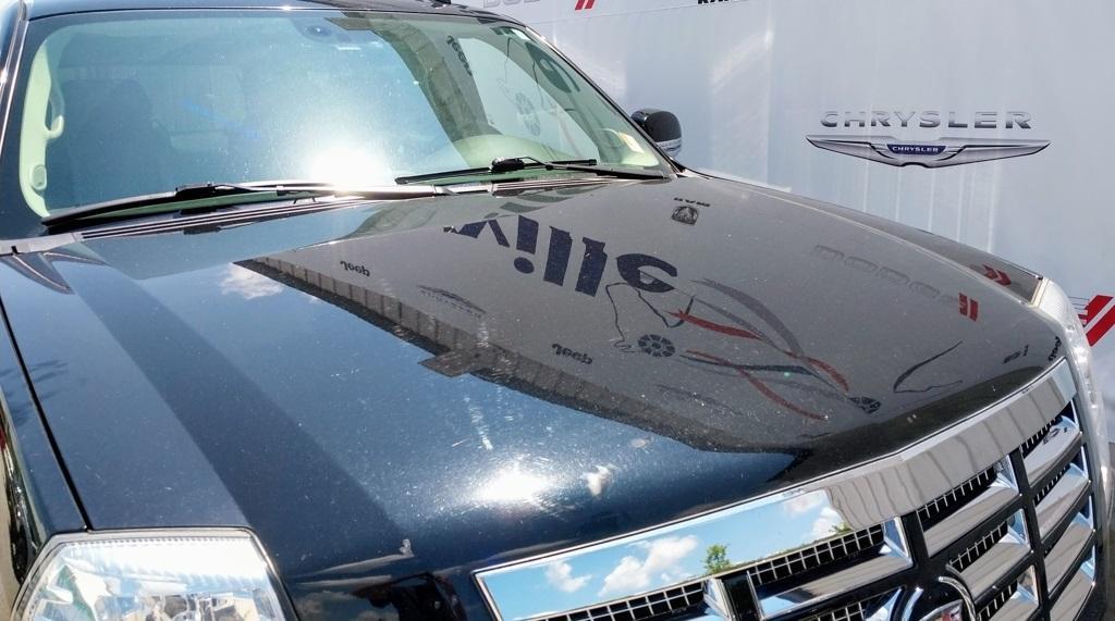 used 2009 Cadillac Escalade car, priced at $13,553