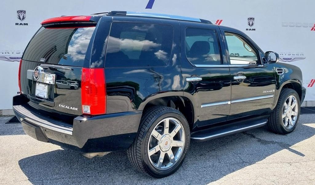used 2009 Cadillac Escalade car, priced at $13,553