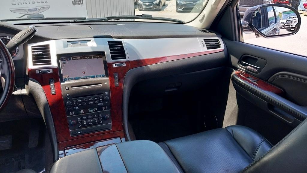 used 2009 Cadillac Escalade car, priced at $13,553
