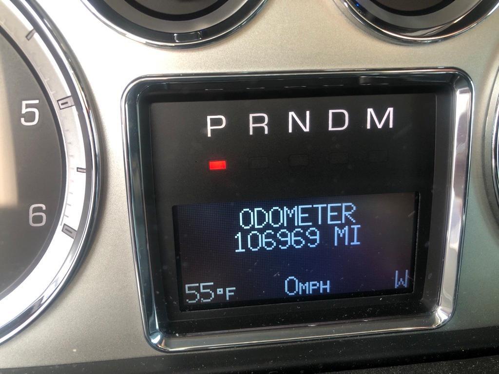 used 2009 Cadillac Escalade car, priced at $14,998