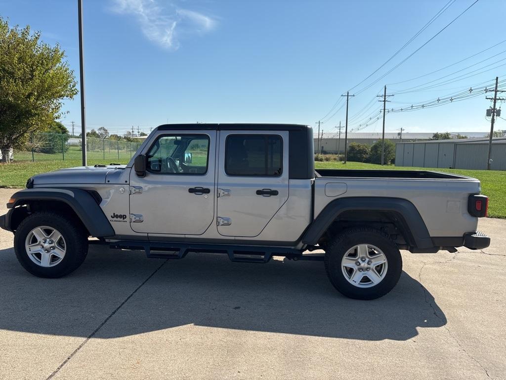 used 2020 Jeep Gladiator car, priced at $26,995