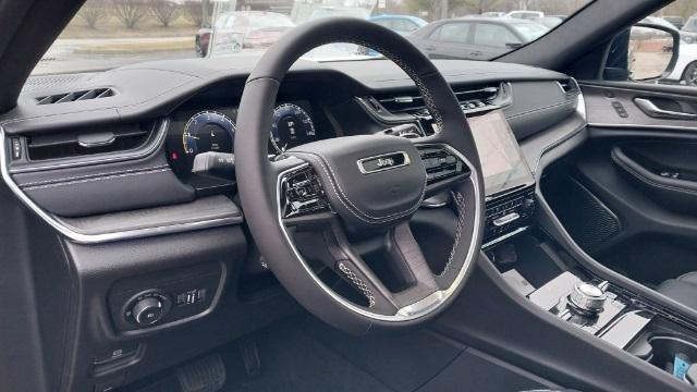 new 2024 Jeep Grand Cherokee car, priced at $53,665