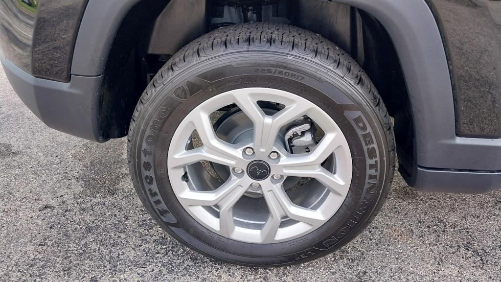 new 2025 Jeep Compass car, priced at $26,435