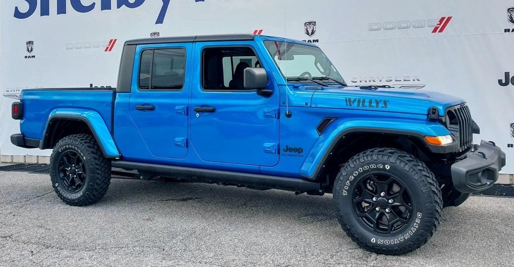 used 2022 Jeep Gladiator car, priced at $32,566