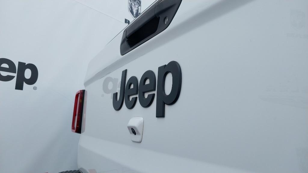 used 2020 Jeep Gladiator car, priced at $28,965