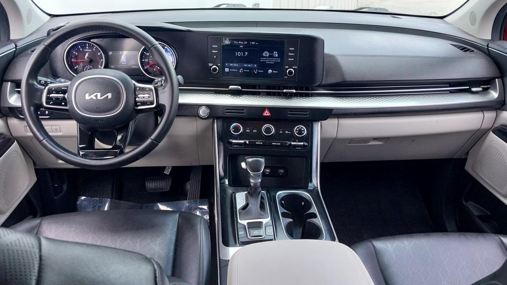used 2023 Kia Carnival car, priced at $29,997