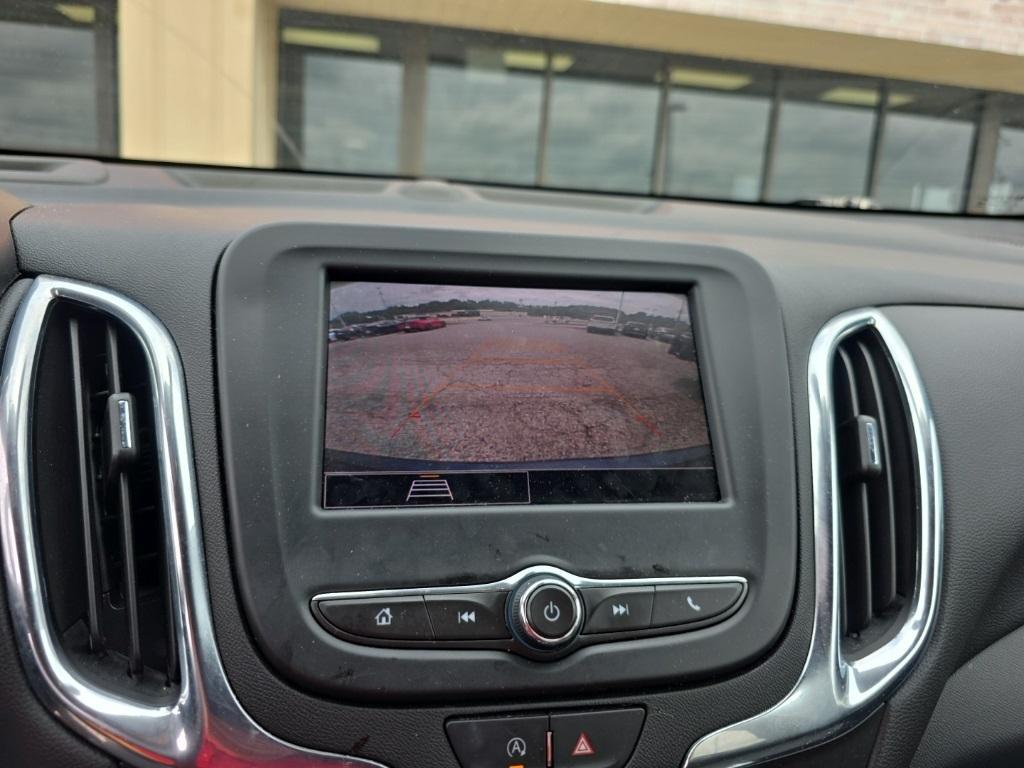 used 2023 Chevrolet Equinox car, priced at $20,995