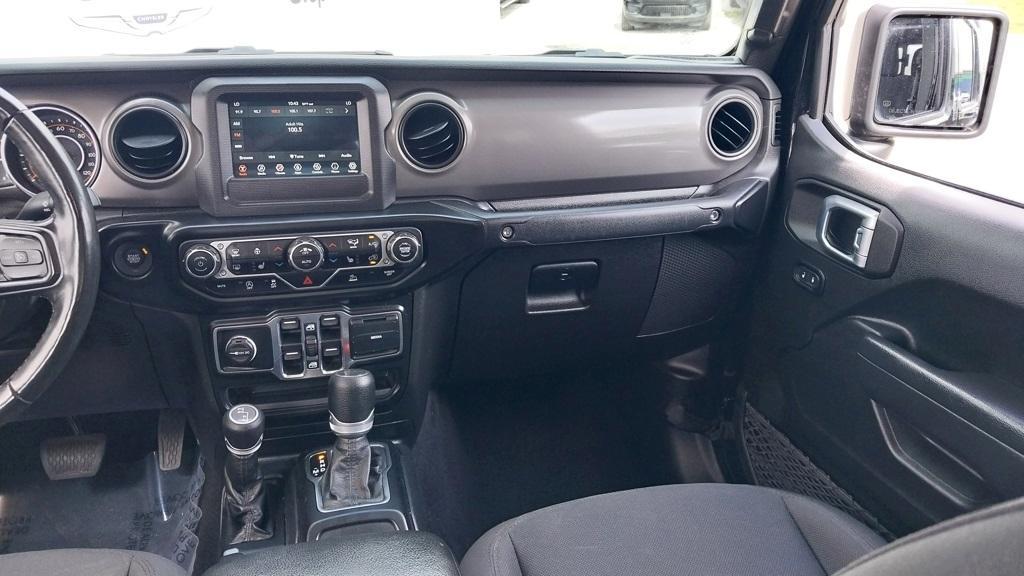 used 2022 Jeep Gladiator car, priced at $31,845