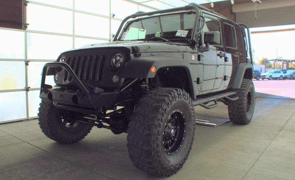 used 2015 Jeep Wrangler Unlimited car, priced at $25,785