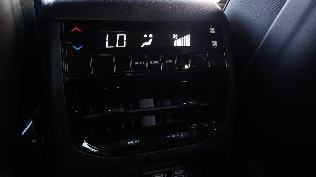 new 2025 Jeep Grand Cherokee L car, priced at $44,280