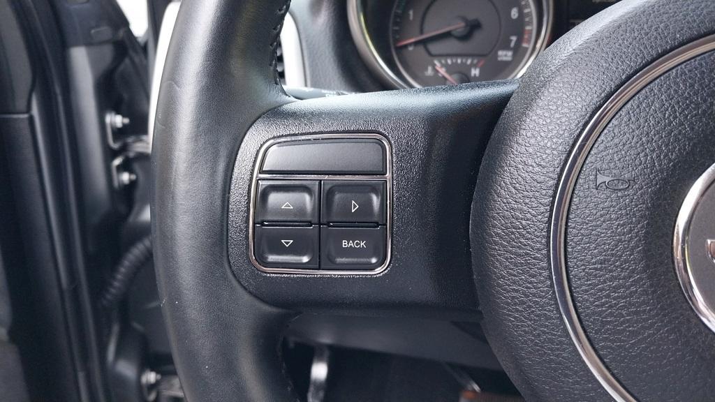 used 2012 Jeep Grand Cherokee car, priced at $11,998