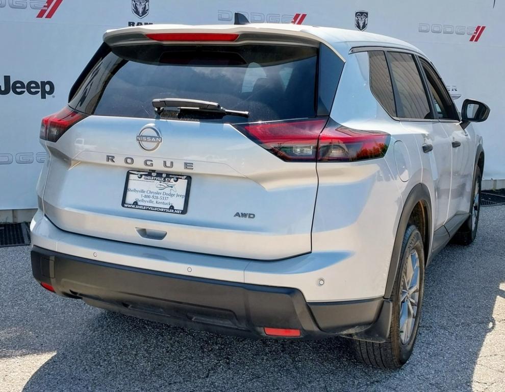 used 2024 Nissan Rogue car, priced at $24,994