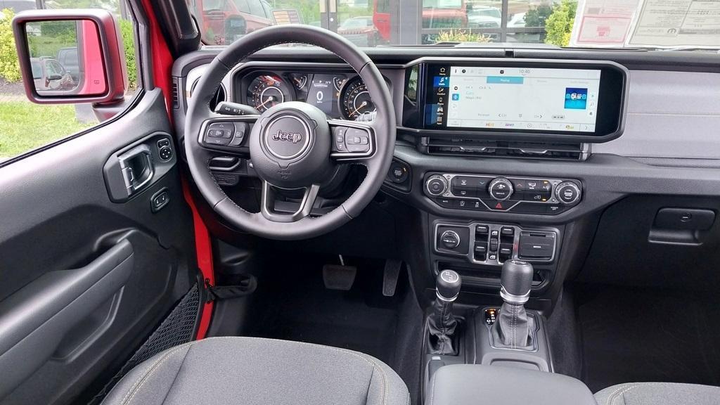 new 2025 Jeep Wrangler car