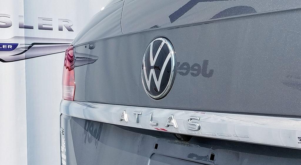 used 2021 Volkswagen Atlas car, priced at $24,995