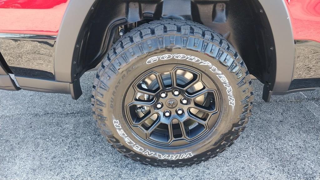 new 2025 Ram 1500 car, priced at $61,889