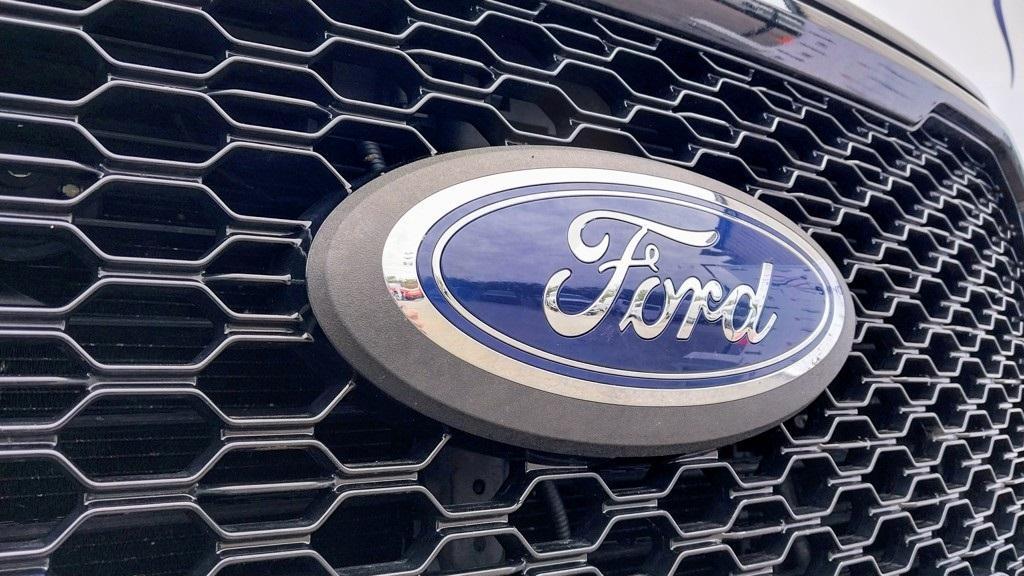 used 2018 Ford F-150 car, priced at $19,395