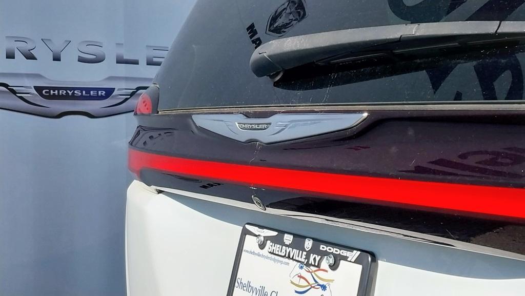used 2021 Chrysler Pacifica car, priced at $21,675