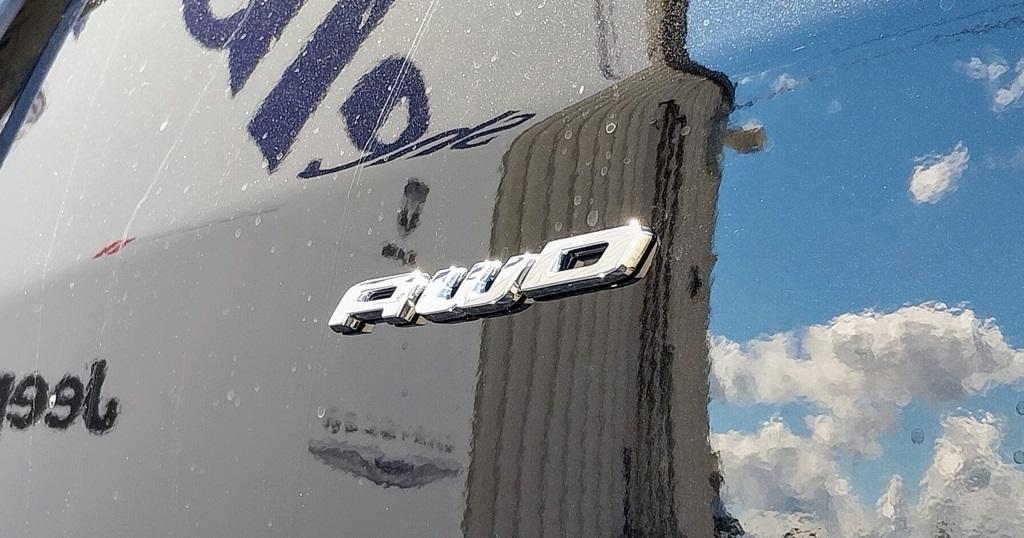 used 2024 Ford Edge car, priced at $22,999