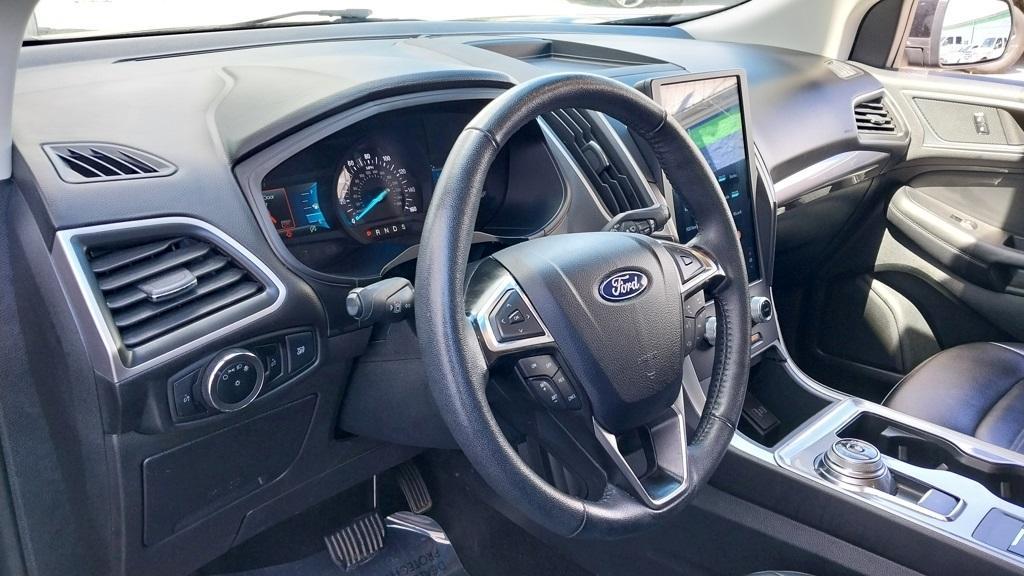 used 2024 Ford Edge car, priced at $22,999