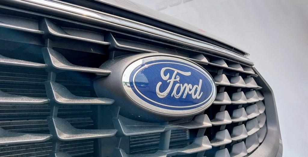 used 2023 Ford Escape car, priced at $22,498