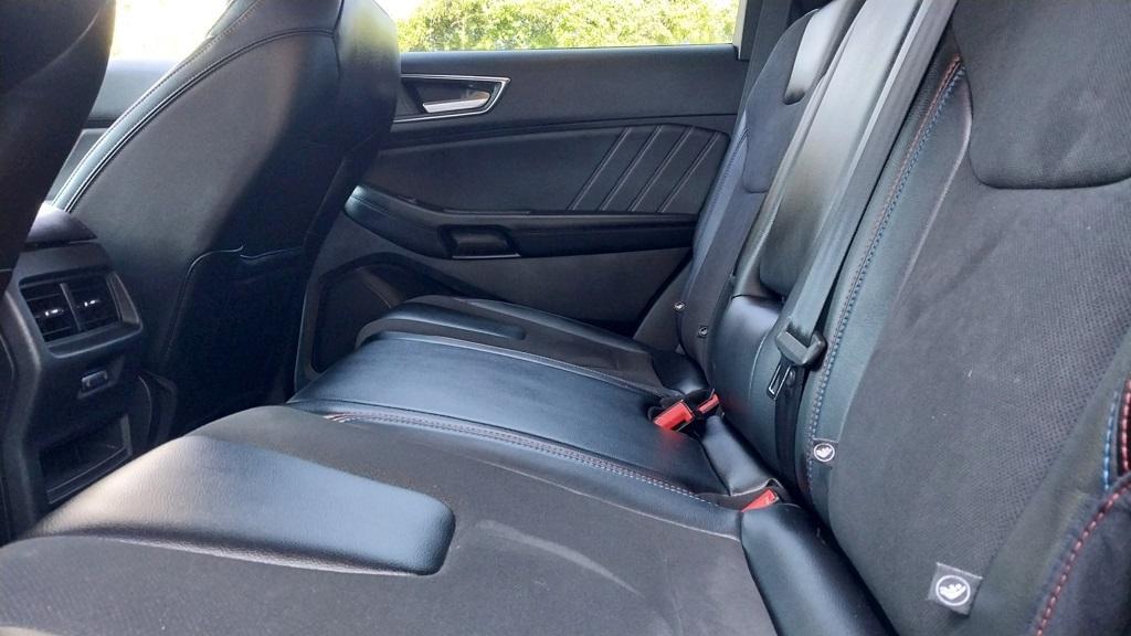 used 2023 Ford Edge car, priced at $30,597