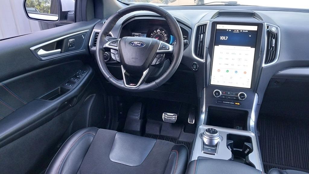 used 2023 Ford Edge car, priced at $30,597