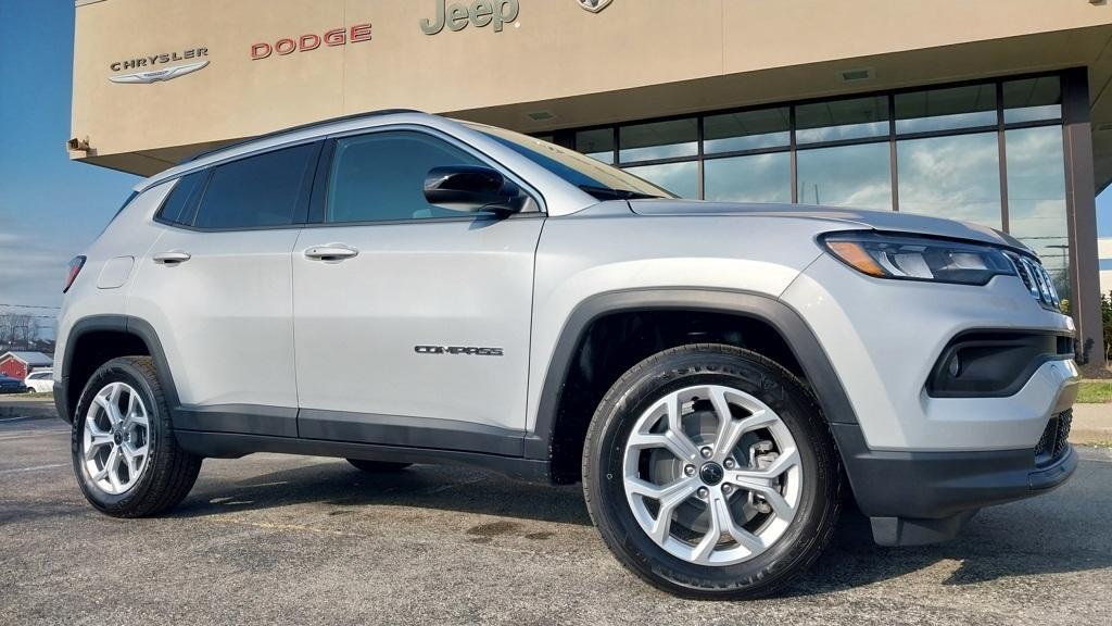 new 2025 Jeep Compass car, priced at $24,360