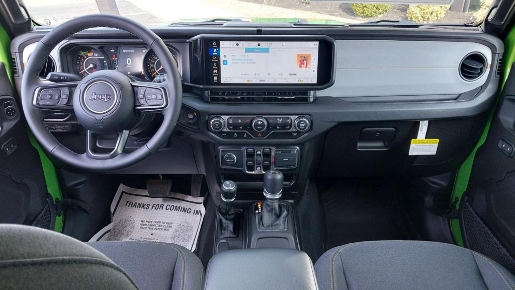 new 2025 Jeep Wrangler car, priced at $44,245