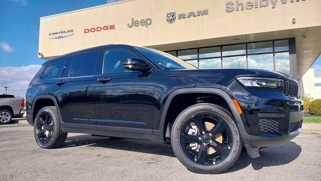 new 2025 Jeep Grand Cherokee L car, priced at $41,175